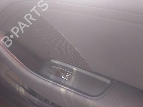 Used Right front window switch Right front window switch AUDI A3 Sportback (8VA, 8VF) 1.6 TDI (105 hp) 40021082 40021082