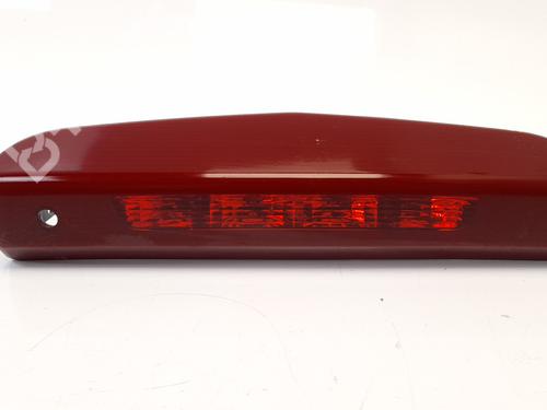 Used Third brake light Third brake light OPEL CORSA E (X15) 1.3 CDTI (08, 68) (95 hp) 7154875 7154875