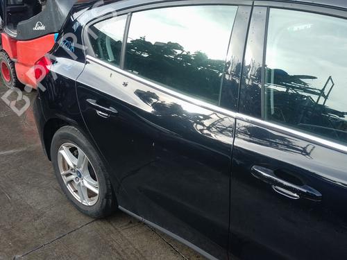 Used Fuel pump FORD FOCUS IV (HN) 1.5 EcoBlue (120 hp) 31636811