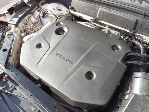 Højre fortil bærearm VOLVO XC60 II (246) D4 Polestar (200 hp) 24968599