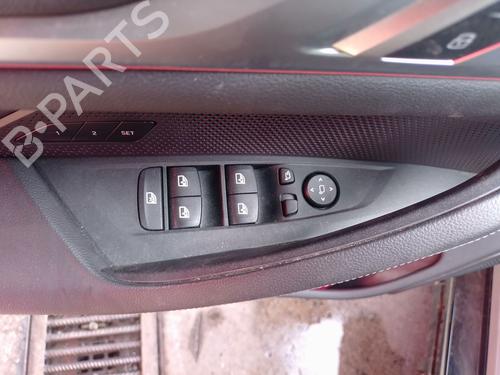 venstre-fortil-elrude-kontakt-bmw-i4-g26-2021-34278131 main image