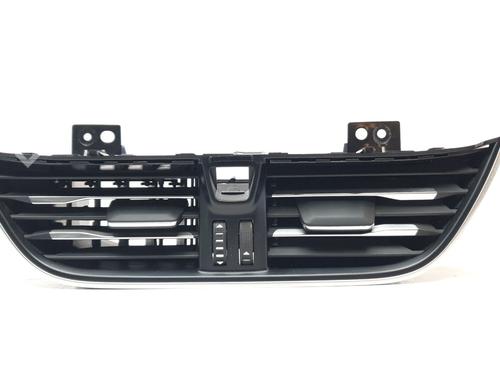 Used Air vent FORD FOCUS III [2010-2020]  26120561
