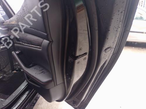 Højre bagtil lås MAZDA 3 Hatchback (BP) 2.0 SKYACTIV-G M Hybrid (122 hp) 32216940