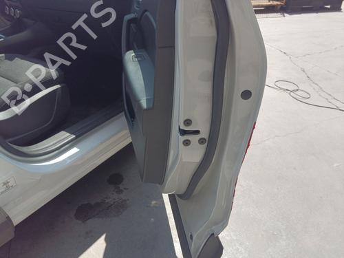 Used Front right lock RENAULT CAPTUR II (HF_) TCe 160 (HFN1) (158 hp) 28450632
