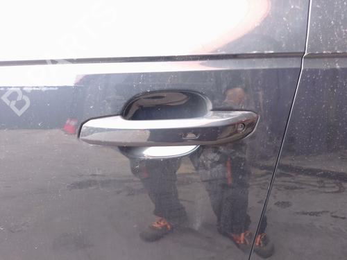 front-left-exterior-door-handle-audi-a4-b9-8w2-8wc-2015-33812295 main image