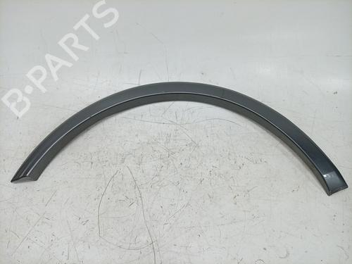 Used Rear right wheel arch trim Rear right wheel arch trim 37720725 37720725