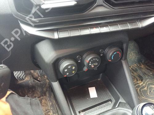AC-Styringsenhed/Manøvreenhed DACIA DUSTER (P1310) [2023-2025]  24807095