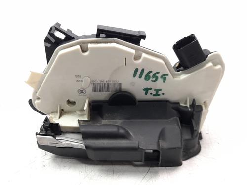 Rear left lock VW TIGUAN (5N_) 2.0 TDI | BP17759904C100 
