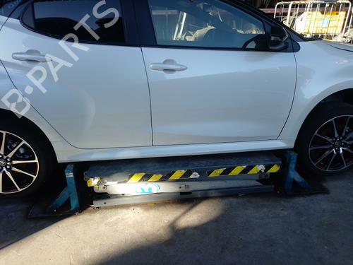 Treeplank Treeplank TOYOTA YARIS (_P21_, _PA1_, _PH1_) 1.5 (MXPA11) (125 hp) 37152582 37152582