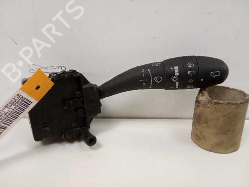 Used Steering column stalk HYUNDAI i30 Estate (FD) 1.4 (109 hp) 2497518