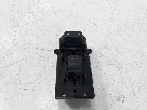 Used Right front window switch HONDA CIVIC VIII Hatchback (FN, FK) [2005-2012]  12348508