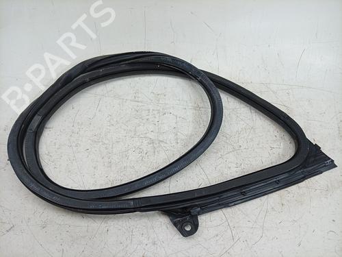 Gummiliste Gummiliste PORSCHE TAYCAN (Y1A) 4S (Y1ADB1) (530 hp) 38988441 38988441