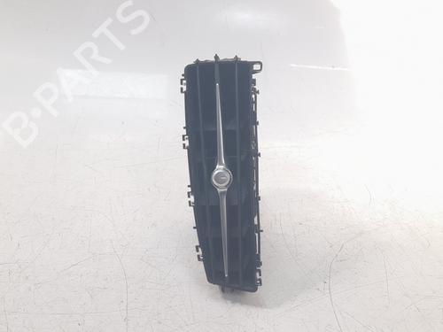 Used Air vent VOLVO XC60 II (246) D4 Polestar (200 hp) 30143423