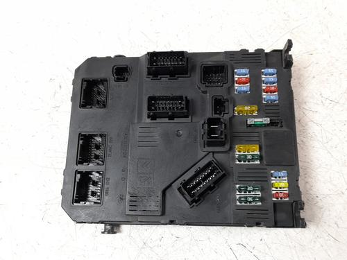 Used Fuse box PEUGEOT 407 (6D_) 2.0 (6DRFNB, 6DRFNE) (136 hp) 21064764