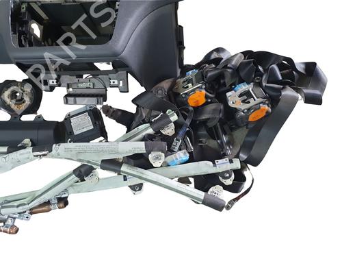 Kollisonspute sett MERCEDES-BENZ GLA-CLASS (X156) GLA 200 CDI / d (156.908) | BP20979268C86 