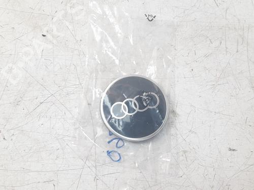 Used Hub cap AUDI A1 Sportback (GBA) 30 TFSI (116 hp) 30743669