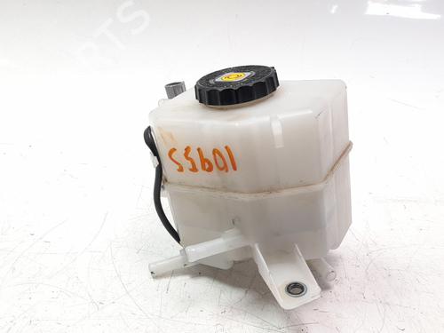 Used Brake master cylinder TOYOTA RAV 4 IV (_A4_) [2012-2019]  13651166