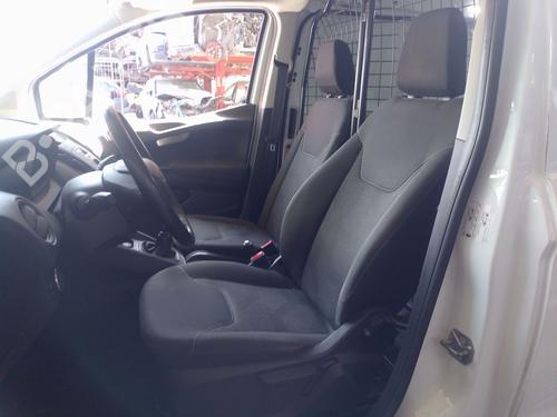 Used Left front seat Left front seat 37295070 37295070