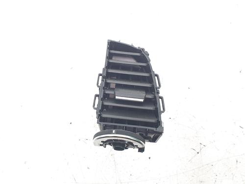Used Air vent RENAULT MEGANE IV Hatchback (B9A/M/N_) 1.5 dCi 110 (B9A3) (110 hp) 32980758