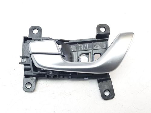Used Rear left interior door handle HYUNDAI KONA (OS, OSE, OSI) [2017-2023]  26025925