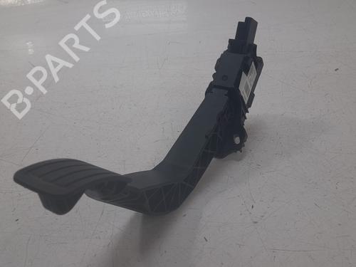 Used Pedal Pedal OPEL CORSA F (P2JO) 1.2 (68) (101 hp) 32684820 32684820
