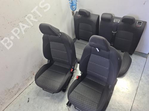 Used Seats set Seats set MG MG ZS SUV (AZS1) 1.5 VTi (106 hp) 40459184 40459184