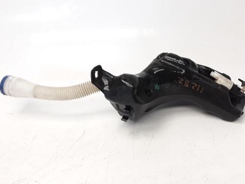 Used Windscreen washer tank CITROËN C4 I (LC_) 1.6 HDi (90 hp) 13627619