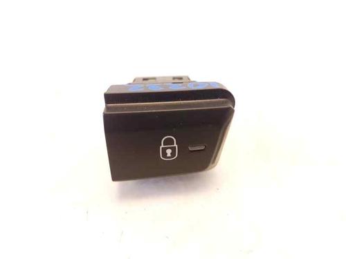 Used Switch PEUGEOT 2008 I (CU_) 1.6 BlueHDi 100 (100 hp) 6541369
