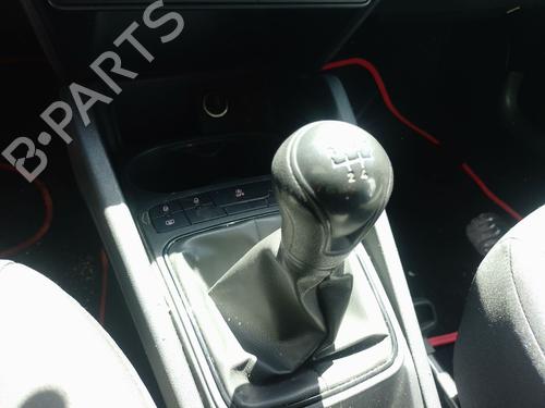 Gearknop Gearknop SEAT IBIZA IV (6J5, 6P1) 1.4 TDI (90 hp) 37175822 37175822