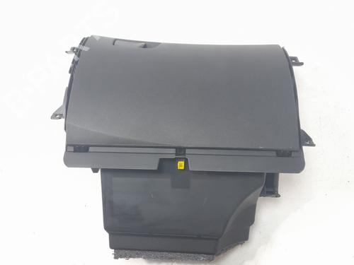 Used Glove box RENAULT MEGANE IV Hatchback (B9A/M/N_) 1.3 TCe 140 (B9NB) (140 hp) 28164713