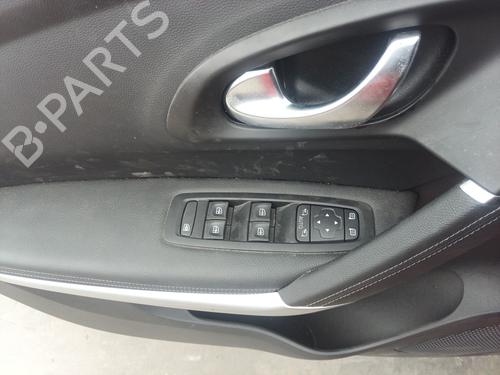 Left front window switch RENAULT KADJAR (HA_, HL_) 1.5 BLUE dCi 115 (HLA6) | BP30158571I27