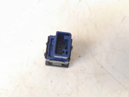 Switch TOYOTA COROLLA Hatchback (_E21_, _EA1_, _EH1_)  | BP18010736I30 