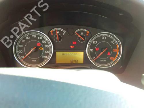 Sikkerhedssele foran højre FIAT CROMA (194_) 1.9 D Multijet (194AXB1B) | BP8801056I25 