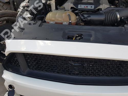 front-grille-ford-usa-mustang-convertible-50-v8-hr3b8200aa5yz9-2014-9553495 main image