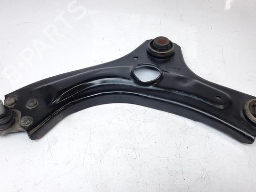 Used Left front suspension arm RENAULT CLIO V (B7_) [2019-2025]  24036955