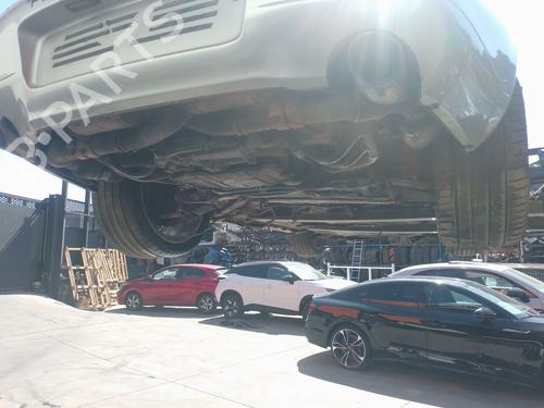 Used Engine control unit (ECU) Engine control unit (ECU) PORSCHE 911 Convertible (996) 3.4 Carrera 4 (301 hp) 36046115 36046115