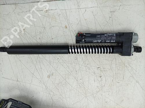 tailgate-lift-support-porsche-taycan-y1a-2019-37873661 main image