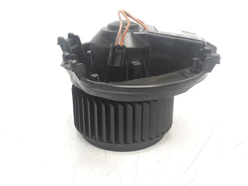 Heater blower motor MERCEDES-BENZ GLA-CLASS (X156) GLA 200 CDI / d (156.908) | BP14196692M62 