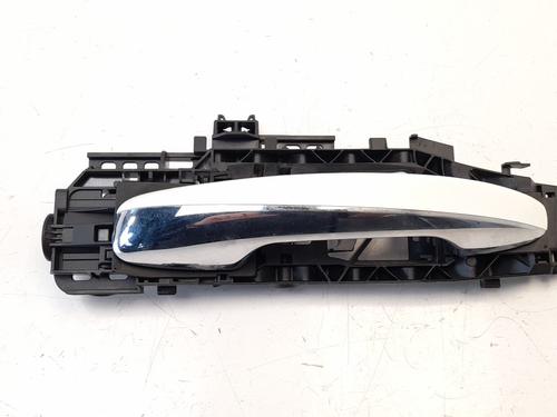 Used Rear right exterior door handle Rear right exterior door handle MERCEDES-BENZ GLA (H247) GLA 250 e (247.786) (160 hp) 10645384 10645384