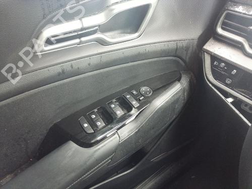 BP29966164I27 main image