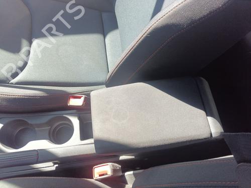 Used Armrest / Center console SEAT IBIZA V (KJ1, KJG) 1.0 TSI (110 hp) 30078625