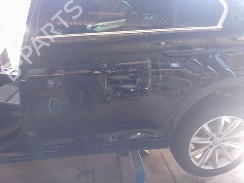 Dør venstre bagtil Dør venstre bagtil VW PASSAT B8 Variant (3G5, CB5) 2.0 TDI (190 hp) 36390665 36390665