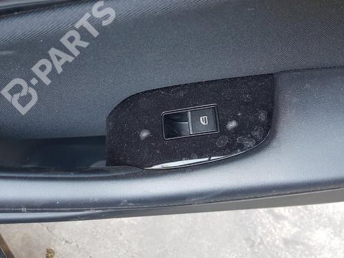 Used Right front window switch Right front window switch MAZDA 3 Hatchback (BP) SKYACTIV-X M Hybrid (186 hp) 9964415 9964415
