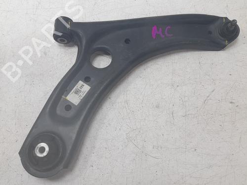 Used Right front suspension arm Right front suspension arm HYUNDAI KONA (OS, OSE, OSI) [2017-2023] 34440427 34440427