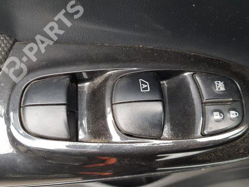 Used Left front window switch Left front window switch NISSAN JUKE (F15) 1.2 DIG-T (115 hp) 9624441 9624441