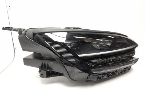 Used Right headlight Right headlight BYD SEAL U 1.5 Plug-in Hybrid AWD (BYD7150) (324 hp) 33027711 33027711