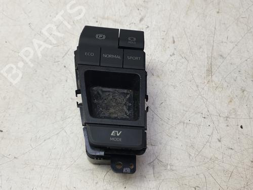 Used Hand brake Hand brake TOYOTA RAV 4 V (_A5_, _H5_) 2.5 Hybrid (AXAH52) (218 hp) 26601734 26601734