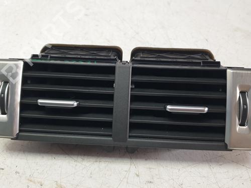 Used Air vent Air vent LAND ROVER RANGE ROVER EVOQUE (L538) 2.0 4x4 (241 hp) 30330249 30330249