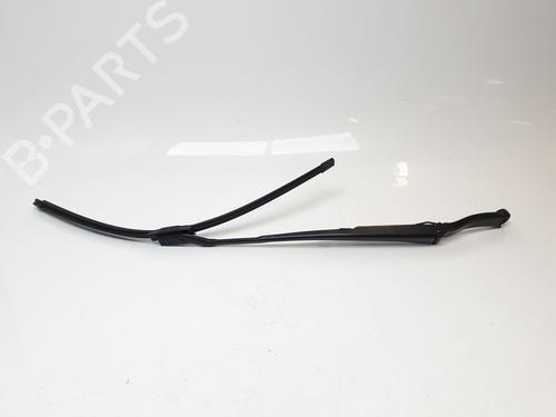 Used Front windshield wiper arm MASERATI GHIBLI III (M157) 3.0 (350 hp) 25715264
