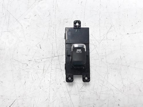 Used Right rear window switch Right rear window switch KIA CEE'D (JD) 1.4 MPI (101 hp) 8656124 8656124
